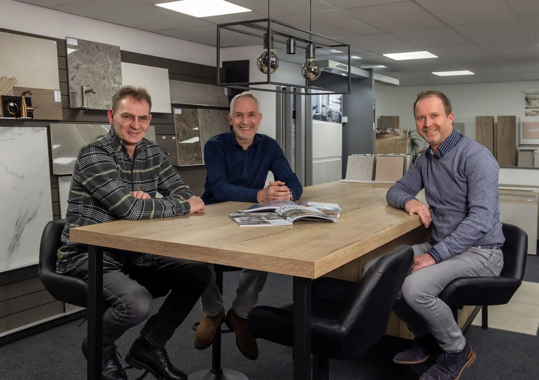 Van Mook Keukens en Badkamers